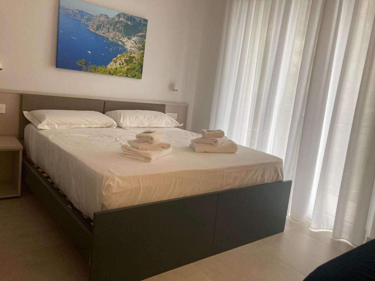 Divina Holiday - Rooms Maiori Exterior photo