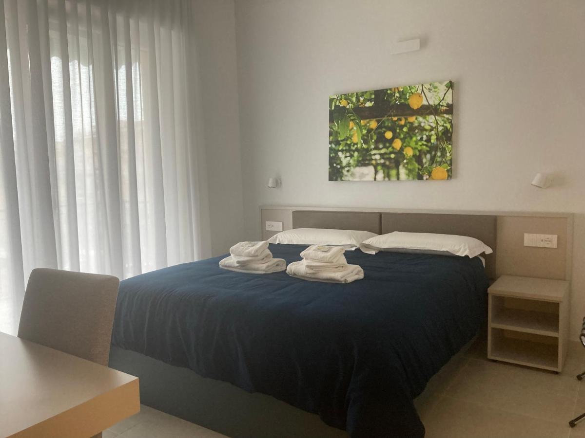 Divina Holiday - Rooms Maiori Exterior photo